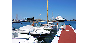 El puerto de la Savina saca a concurso la gestión del muelle de interior de Poniente para el amarre de embarcaciones de recreo.