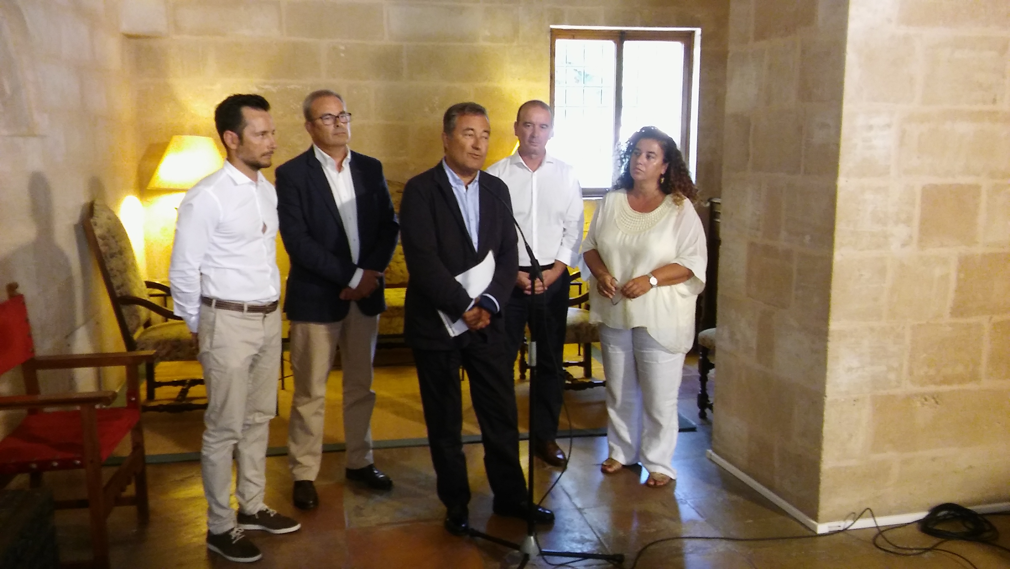 Vereinbarung zwischen den Verwaltungen über den Standort der neuen Hafenstation von Formentera im Hafen von Ibiza