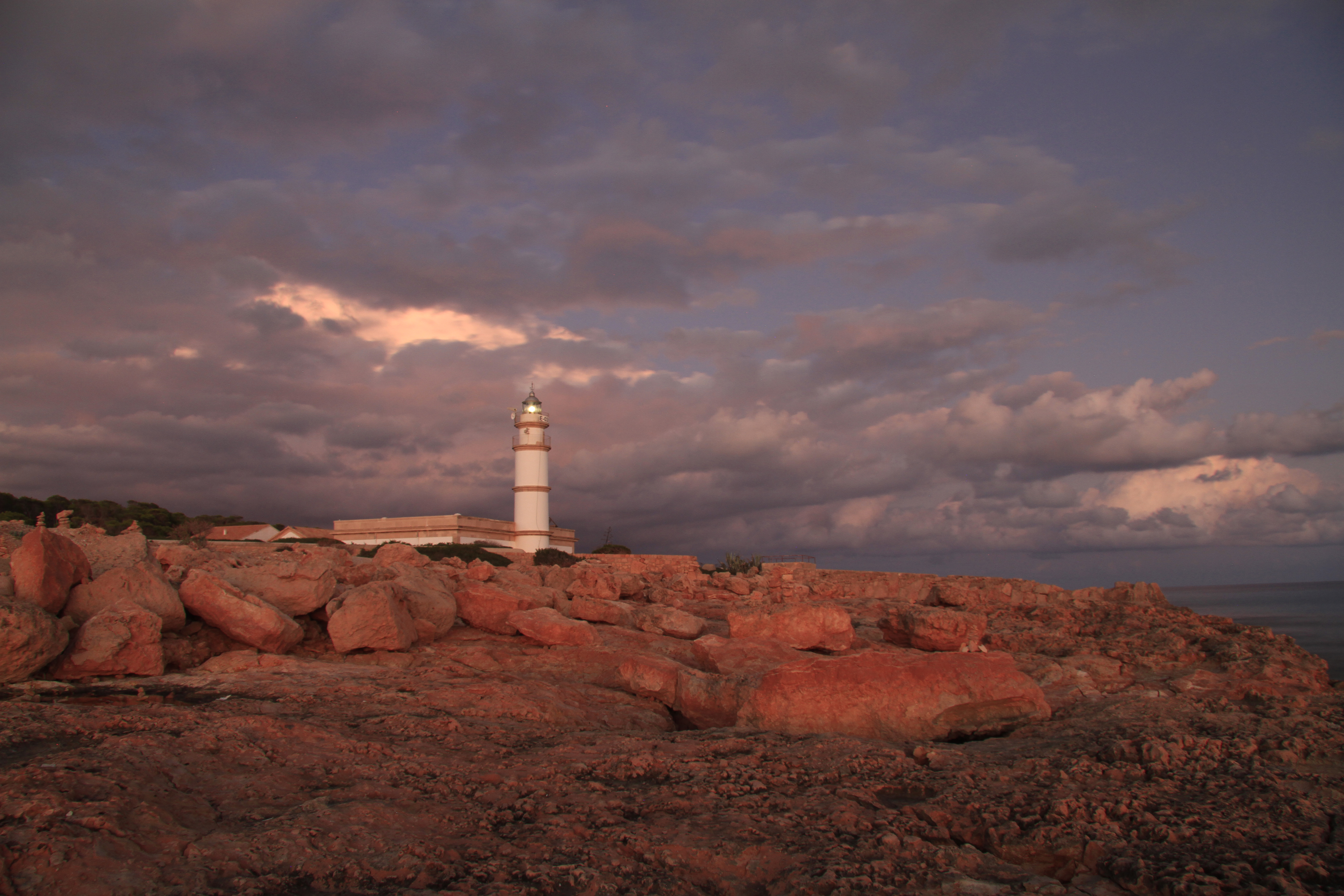The APB will allocate 2 million euros   for the maintenance of lighthouses, beacons and buoys of all Balearic Islands