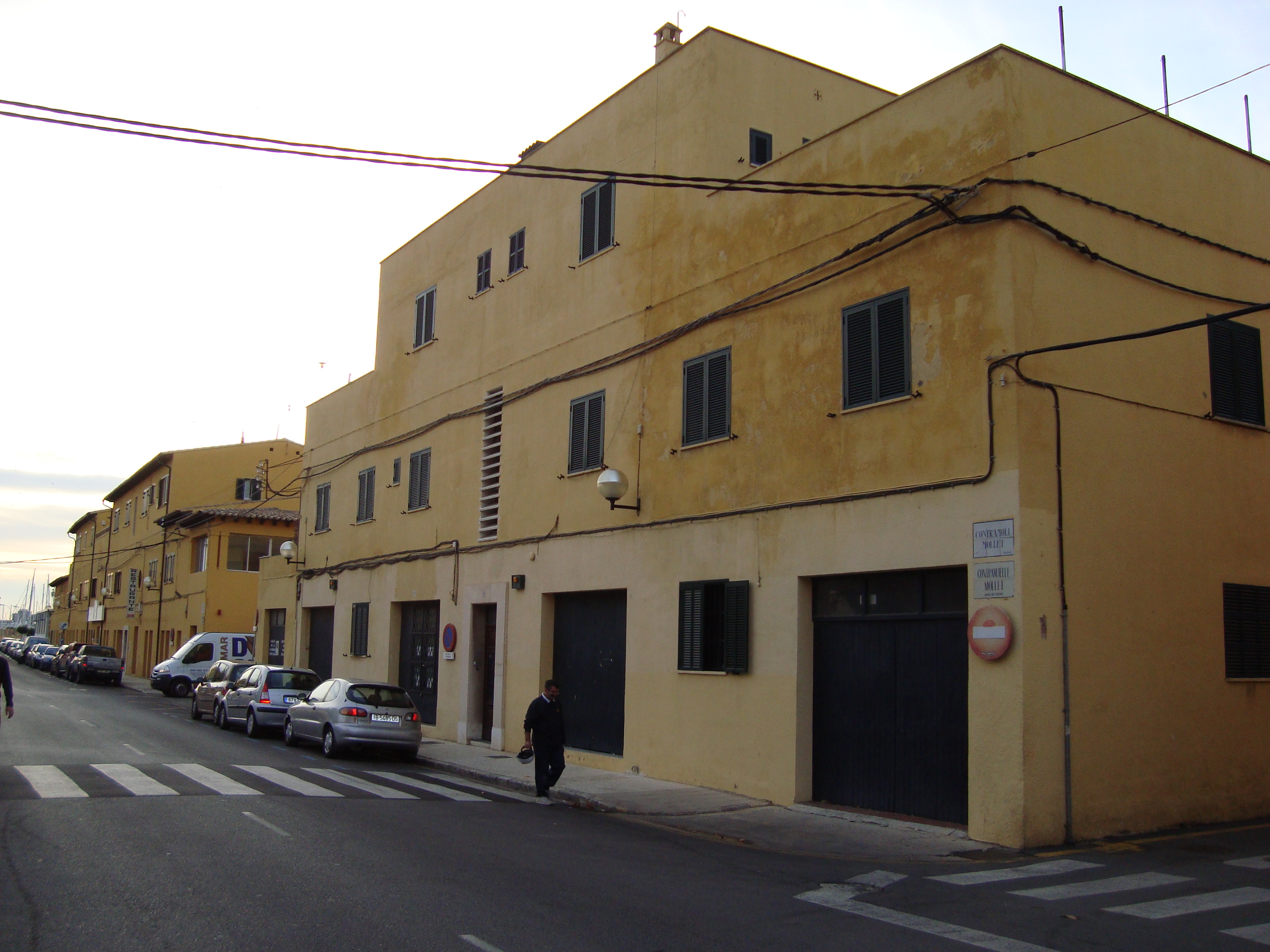 Der Anspruch auf Vermögenshaftung eines Unternehmens wurde zurückgewiesen, als die Pläne über einen Hotelbau im Hafen von Palma bekannt wurden