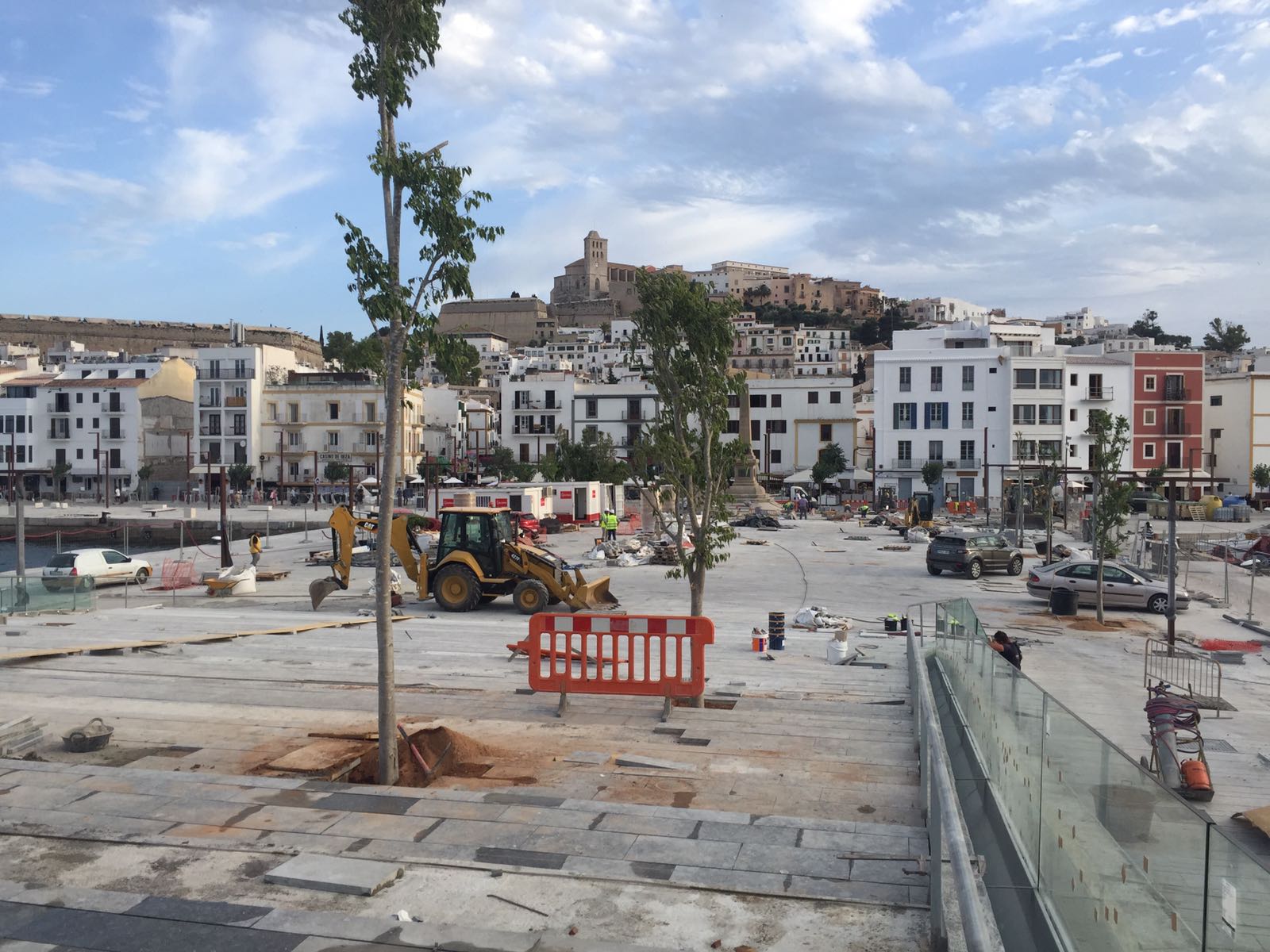 The APB opens Es Martell square and the dock of the Port of Ibiza Marina to the public