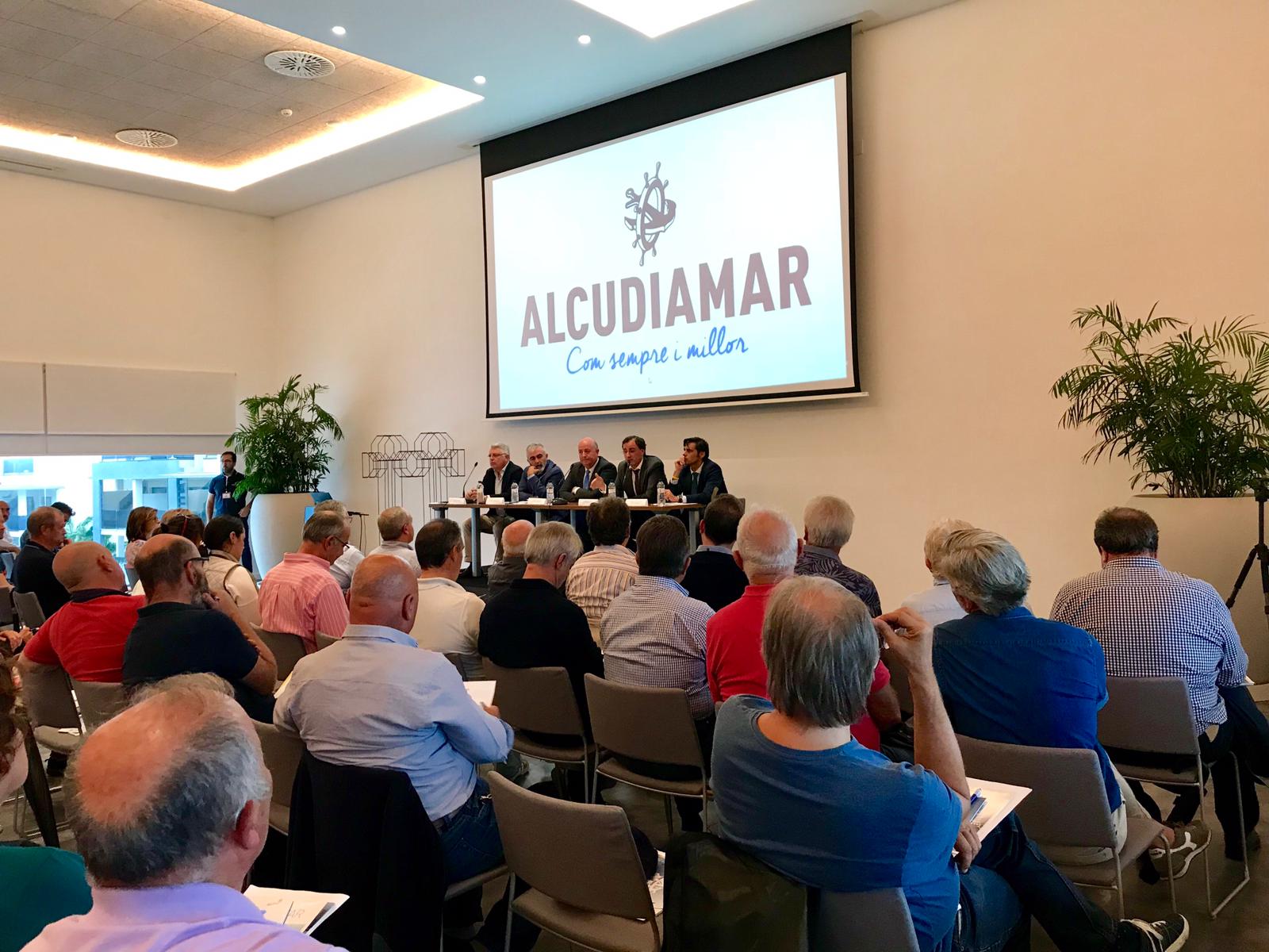 La APB garantiza a los usuarios de Alcudiamar su continuidad en las instalaciones del puerto de Alcúdia hasta 2030