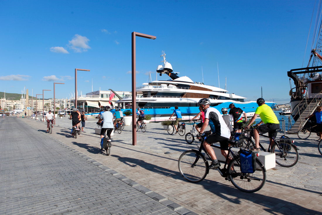 Das Unternehmen YSM Marinas wird die großen Schiffe im Hafen von Ibiza verwalten