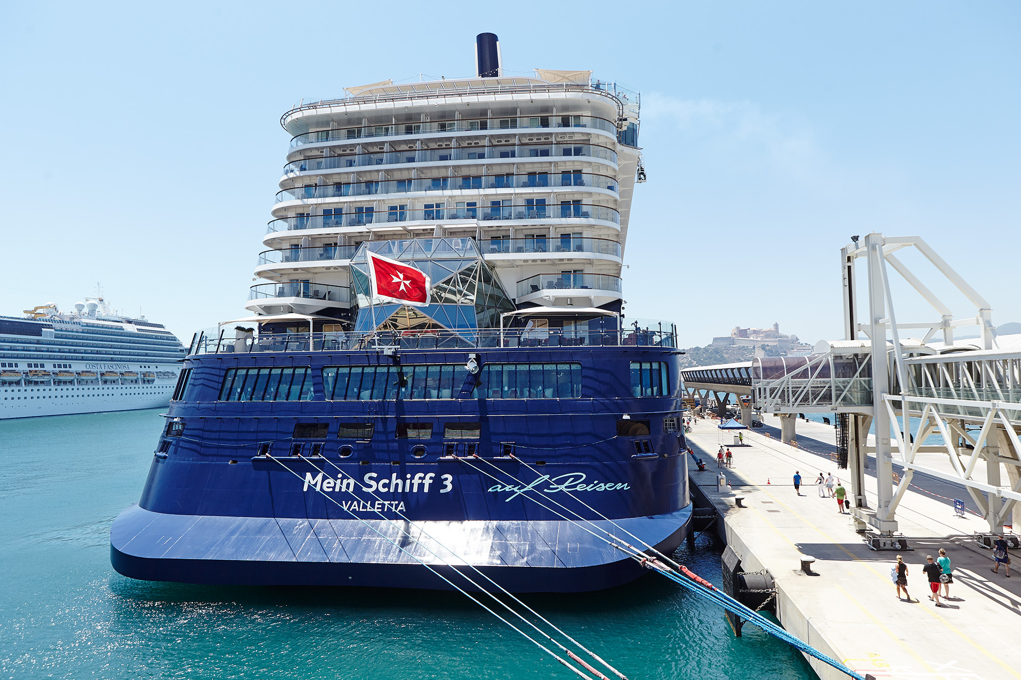 La buena coordinación entre la administración pública y las empresas del sector, la clave de la buena temporada de cruceros en Eivissa