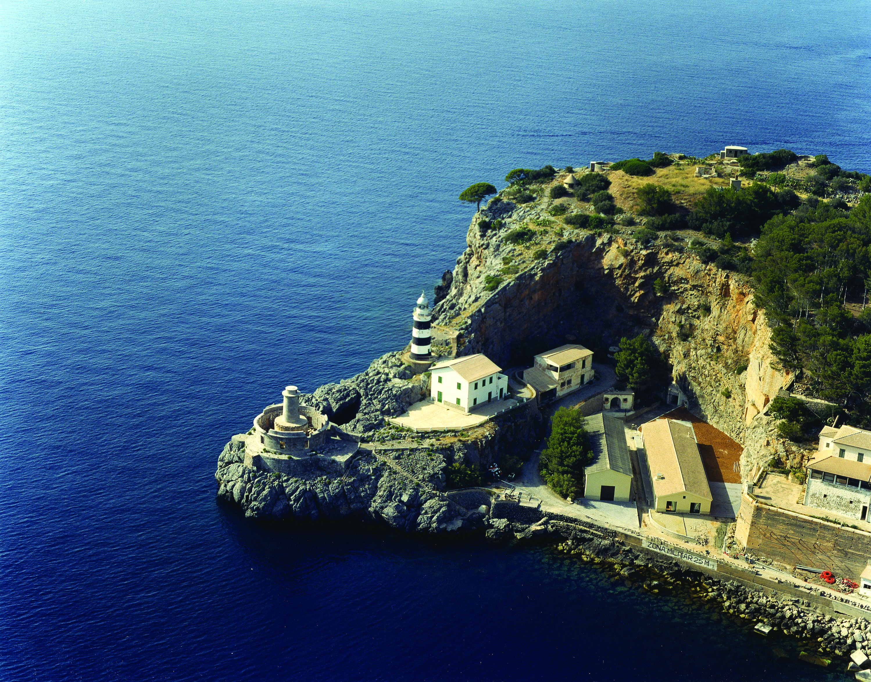 Die Deckenplatten der Leuchtturm von La Creu in Port de Sóller wurden restauriert