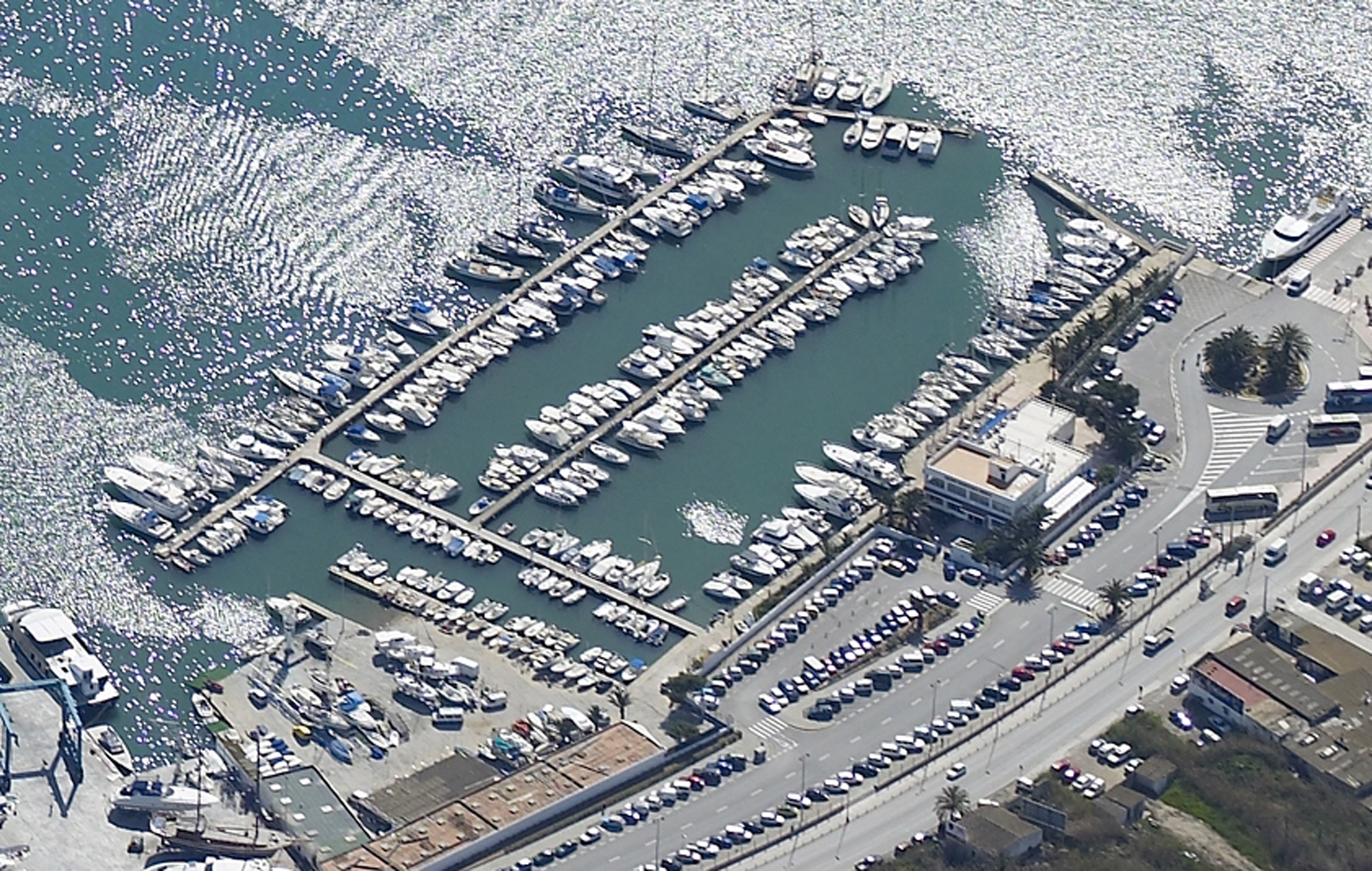 Aprobadas las bases del concurso para gestión de una instalación náutica para pequeñas y medianas esloras en el puerto de Eivissa