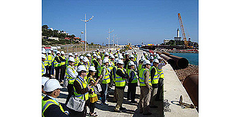 The APB presents the docks of Botafoc as model of environmental management