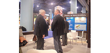 The APB leads a delegation to the cruise fair in Miami  