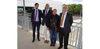 Alberto Pons visita el port d´Alcúdia amb la batlessa, Coloma Terrasa 