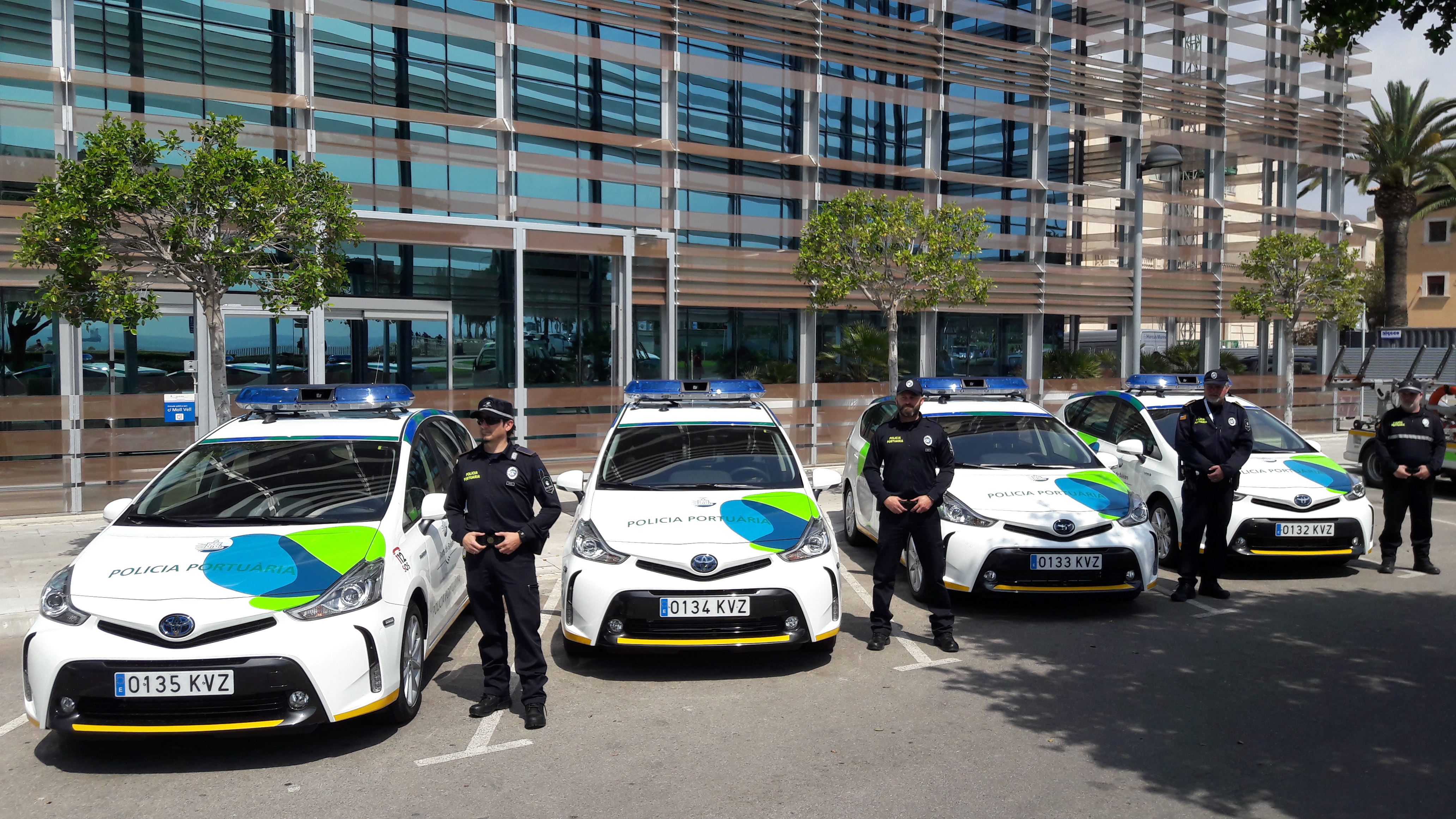 L'AUTORITAT PORTUÀRIA DE BALEARS ADQUIREIX QUATRE NOUS VEHICLES HÍBRIDS