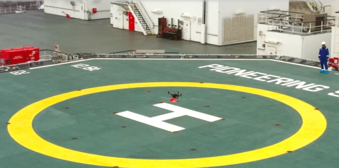 EL PUERTO DE ROTTERDAM EMPLEA UN DRON PARA ENVIAR SUMINISTROS A BUQUES