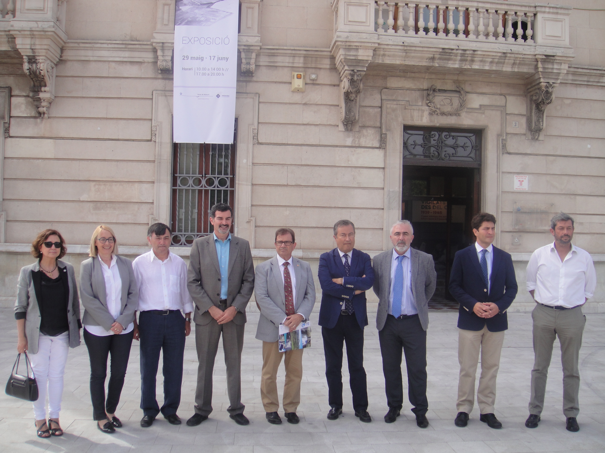 La APB inaugura junto con la UIB la exposición 'Vigilados desde el cielo. 1939-1945. El papel estratégico de los puertos de Baleares durante la Segunda Guerra Mundial'