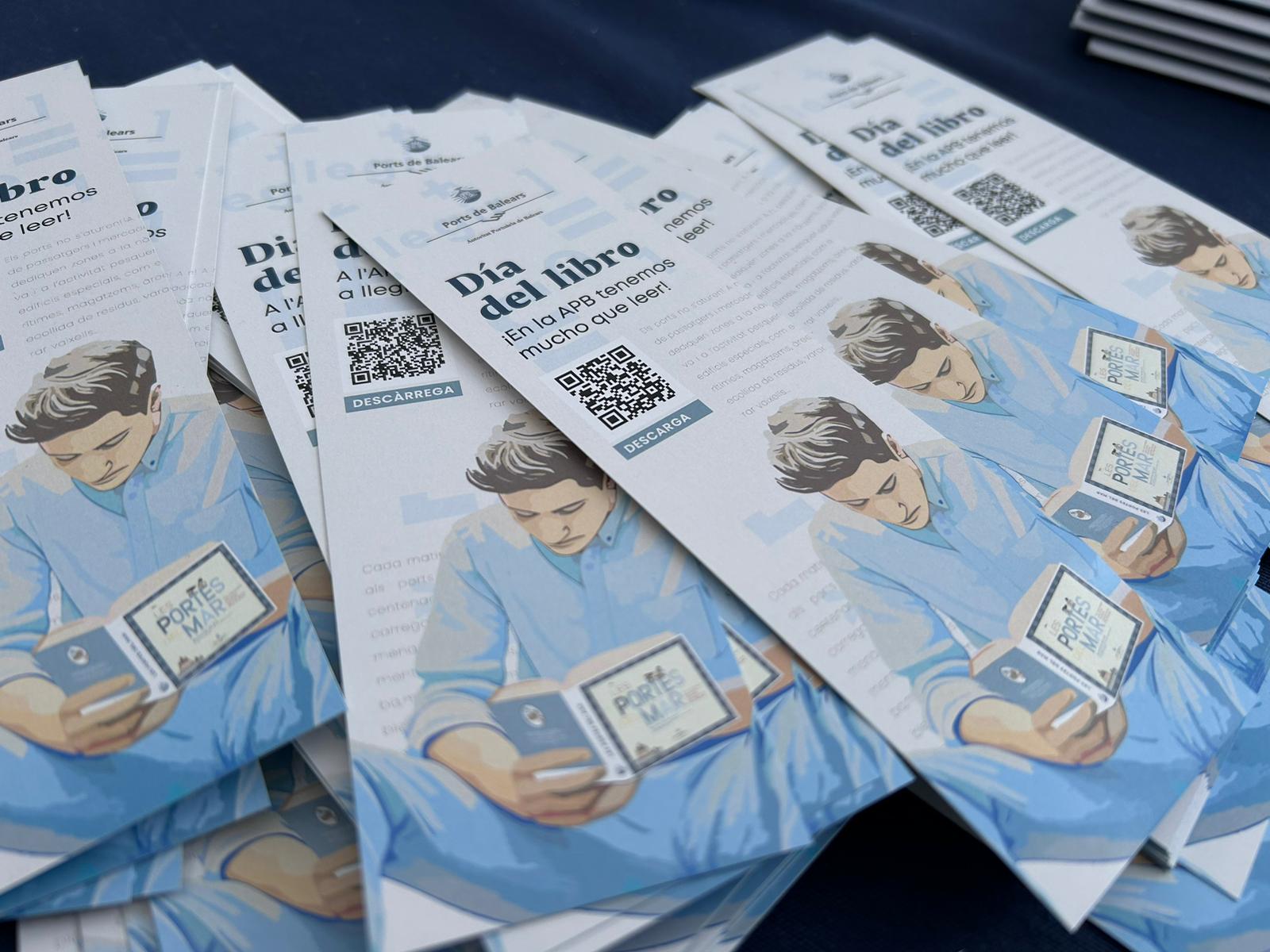 La APB celebra el Día del Libro con teatro, libros y cultura junto al mar