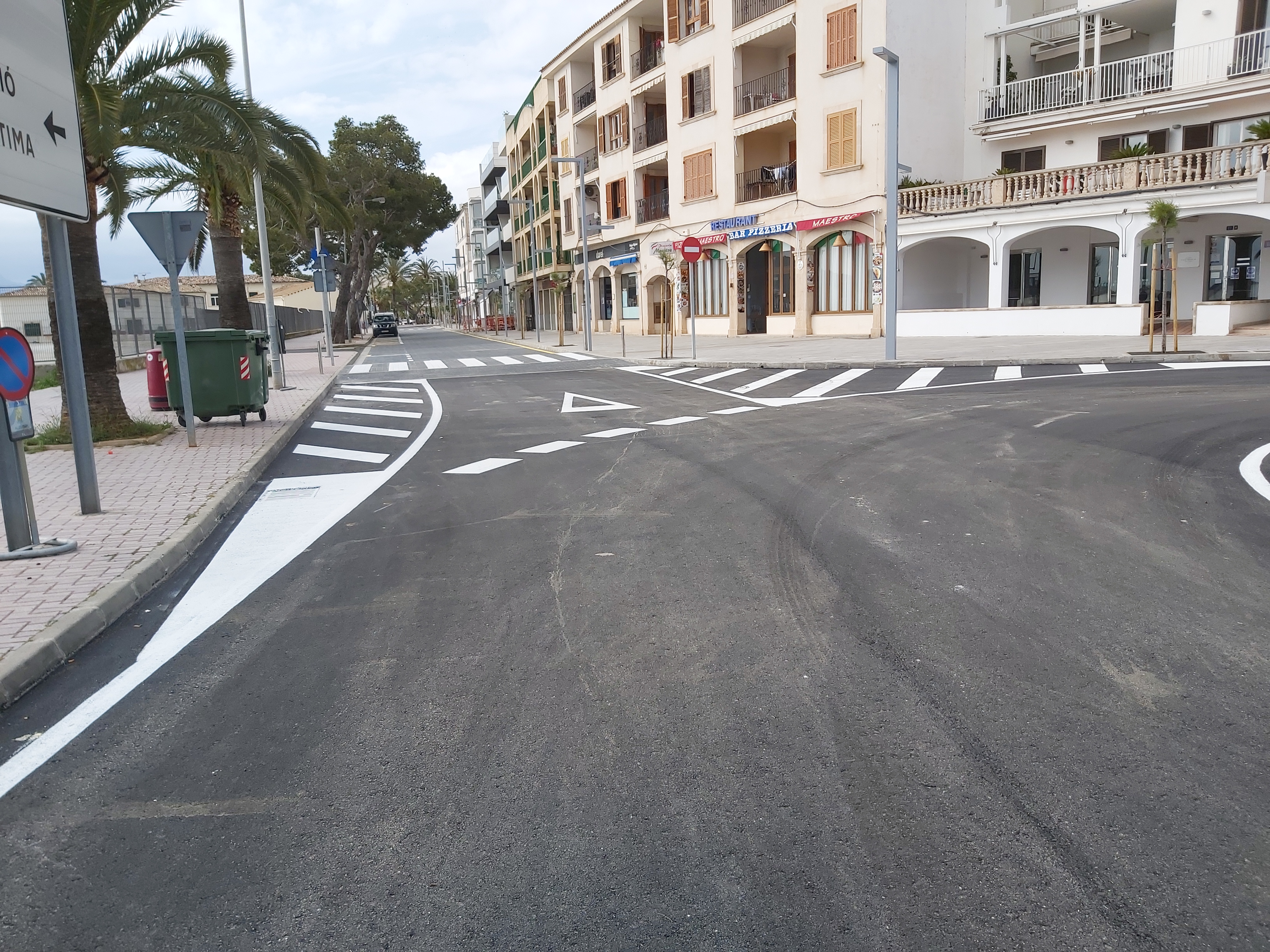 The section of Teodor Canet and Gabriel Roca streets in the port of Alcúdia is open to the public