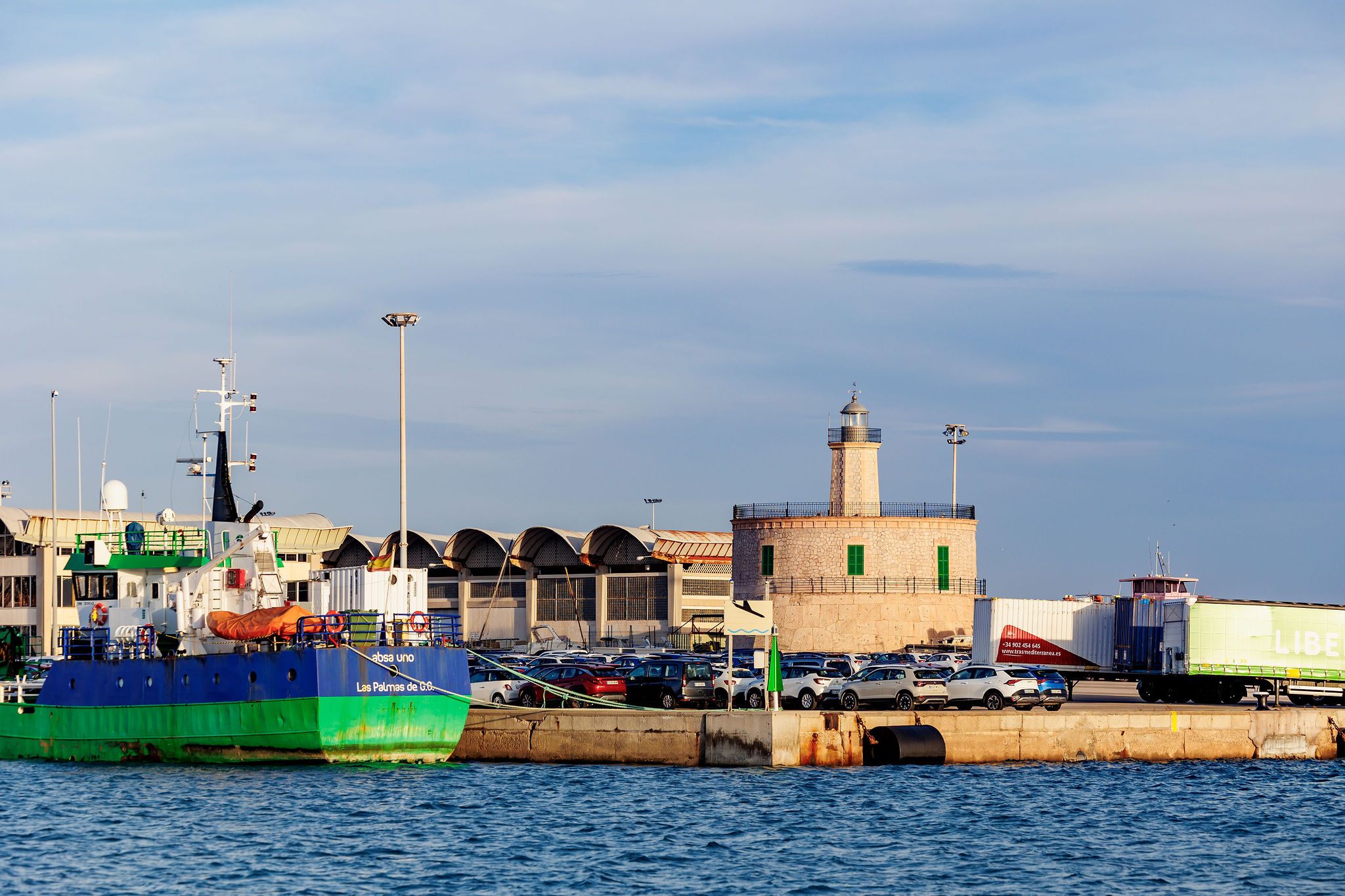 La APB impulsa la electrificación de muelles en los puertos de Palma, Eivissa y Maó con nuevos sistemas OPS en media tensión
