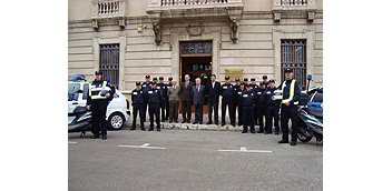 La Policia Portuària té uniformes nous