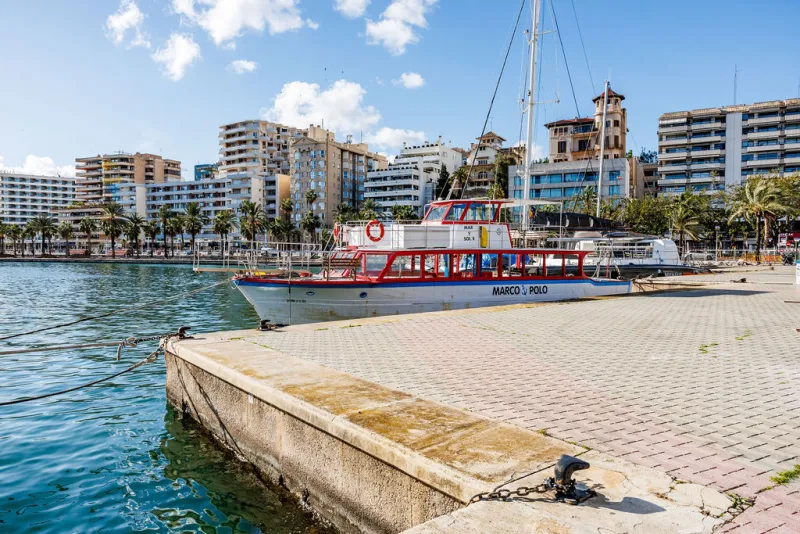 Moll de Golondrines, port de Palma
