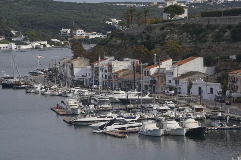 Moll de Llevant, port de Maó