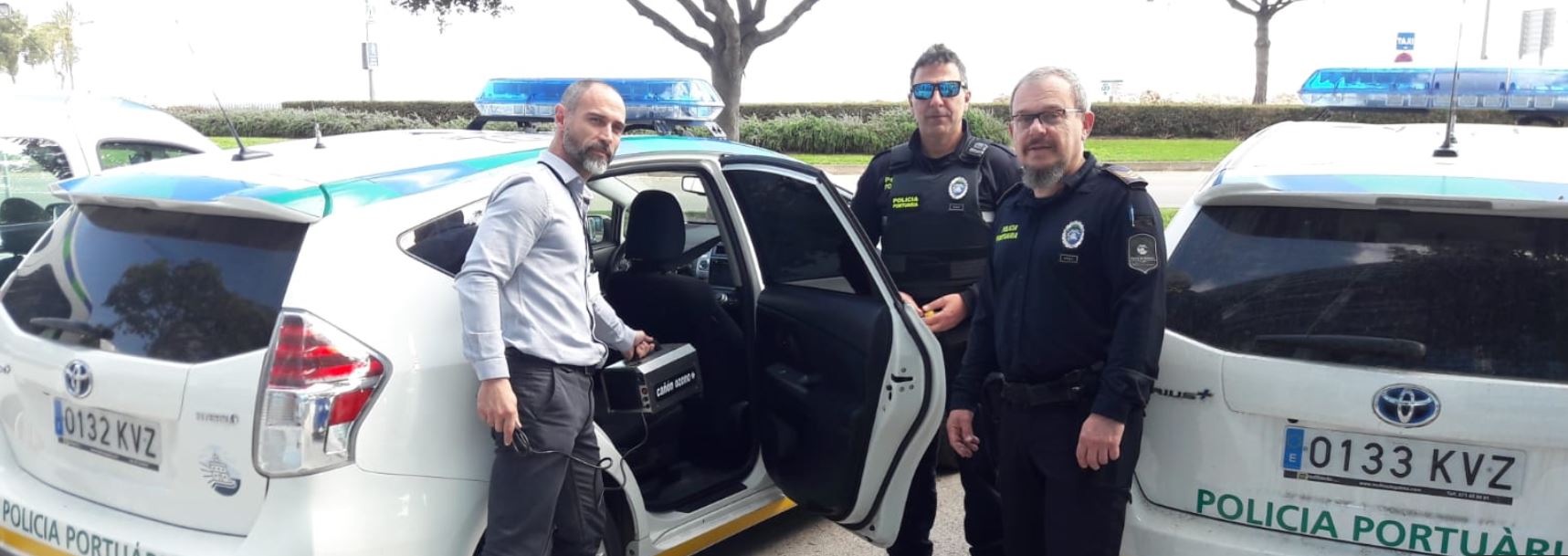 LA APB DESINFECTA VEHÍCULOS CON OZONO